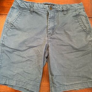 Aeropostale shorts men’s size 32